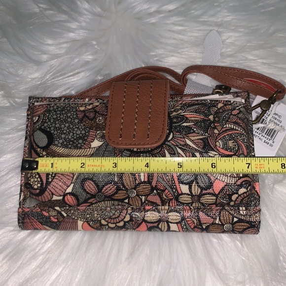 Sakroots Crossbody Smartphone Wallet bag - Picture 7 of 8